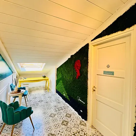 Apartmanhotel Lovolcano Nápoly