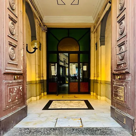 Lovolcano Apartahotel 4*